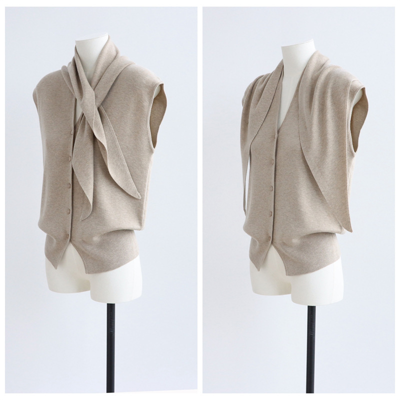 Fashionable V Neck Sleeveless Wool Knitwear Cardigan with Triangle Scarf Scarf 25 Autum Women's Tops for Work Clothing Elegant