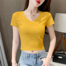 �Sɫ����t��Ů�̿�¶Ě���¸�������С����2025�ļ��¿������w��