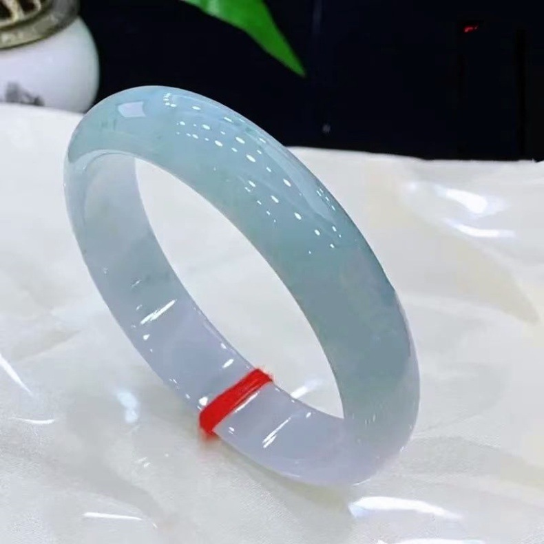 Vòng tay ngọc bích tự nhiên A hàng thật có chứng nhận, nữ băng giá cao cấp, màu xanh nhạt chi tiết 1