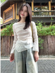 韩系早秋季穿搭蕾丝拼接长袖t袖女设计感不规则修身内搭打底上衣