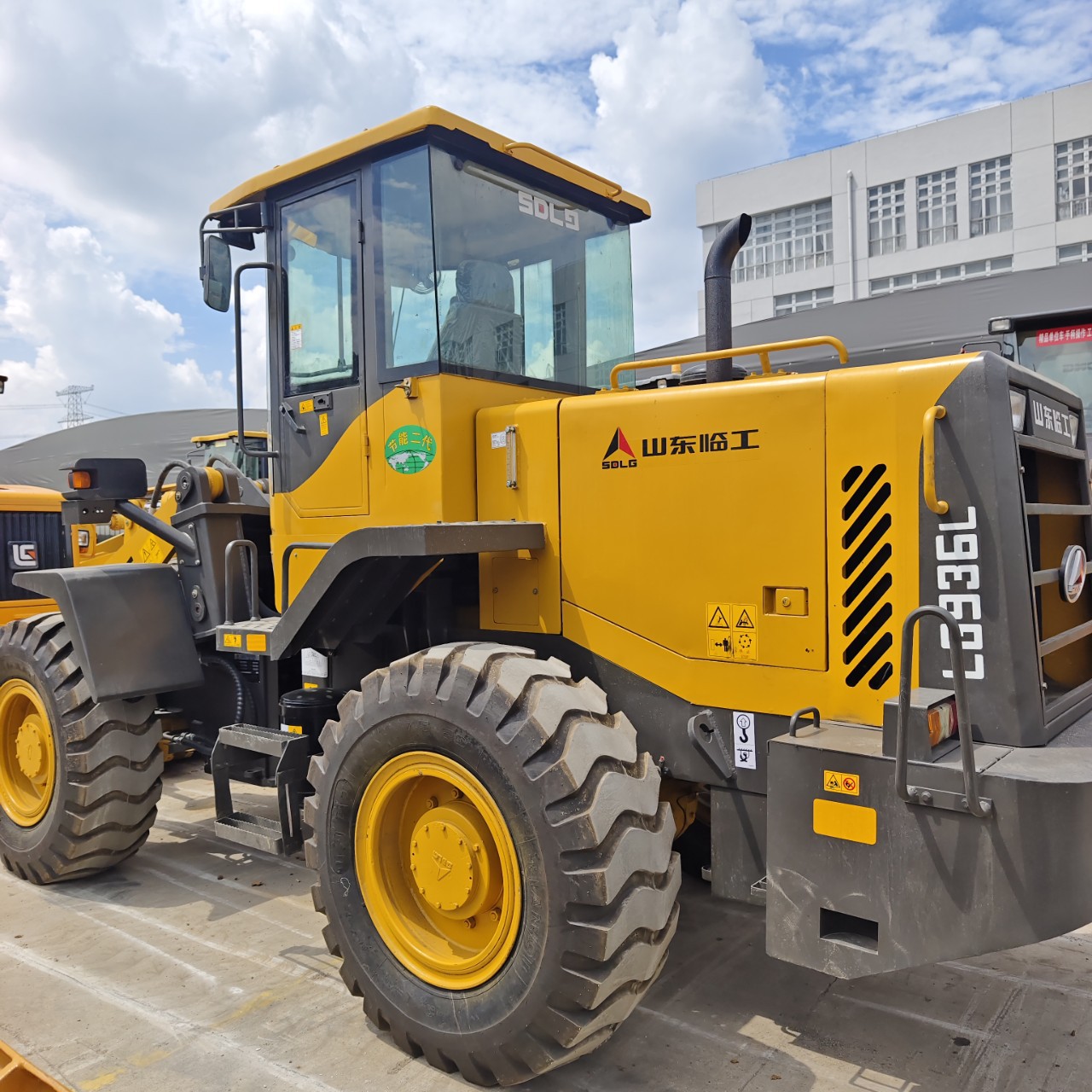 转让9成新临工LG936装载机临工LG953N装载机