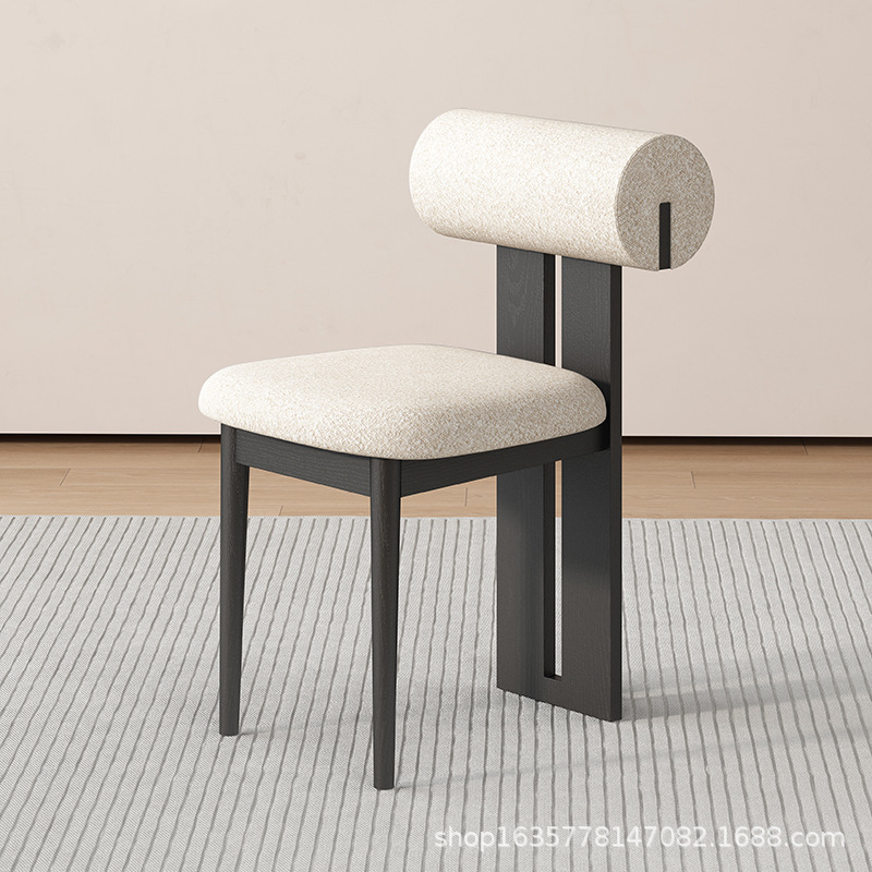 Silla de comedor de madera maciza medieval francesa retro silla de respaldo doméstica diseñador nórdico silla de hipopótamo casual fábrica de origen