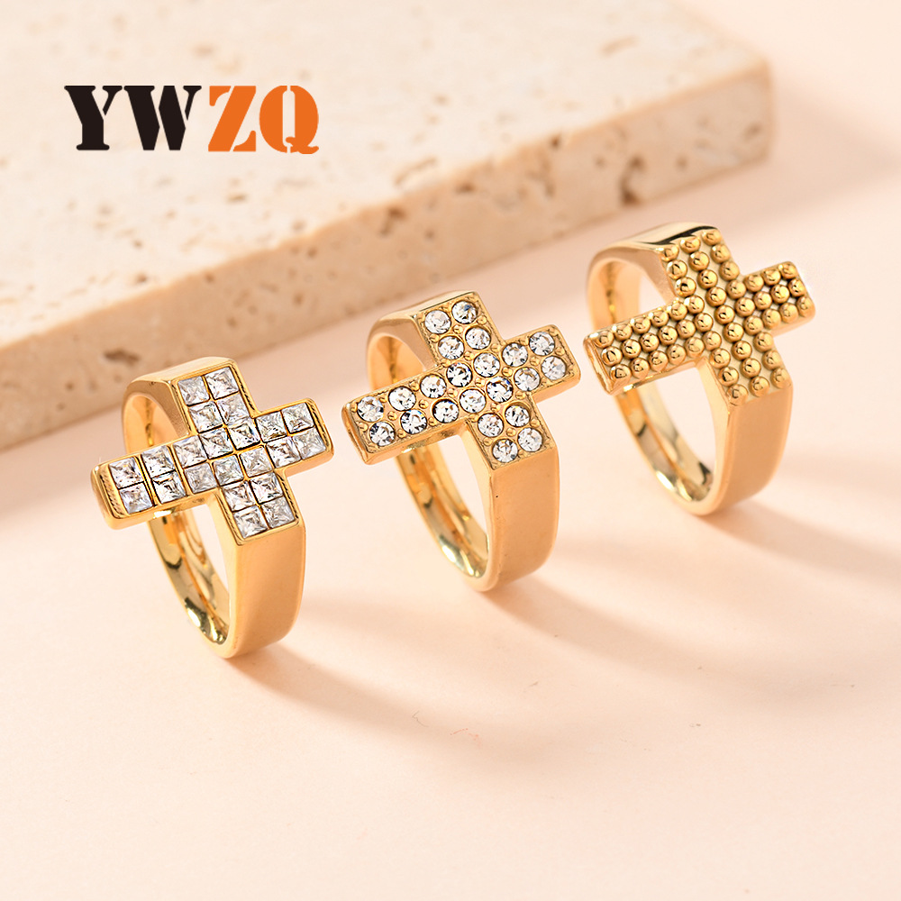 Anillo de acero inoxidable transfronterizo de fundición Hip Hop personalidad punk anillo de diamante cruzado popular joyas versátiles