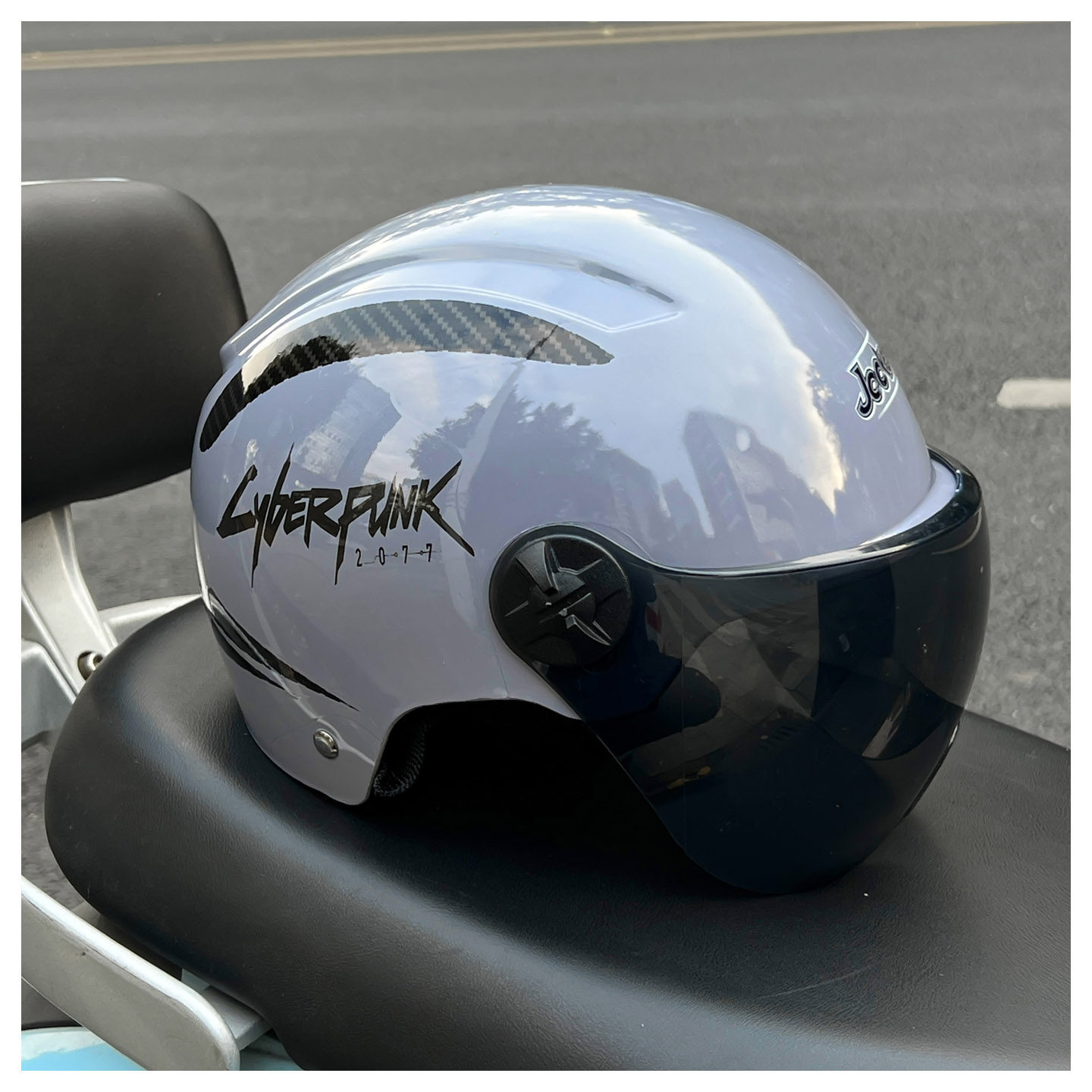 National Standard 3C Certified Electric Vehicle Safety Helmet Cyberpunk Electric Motorcycle Summer Sun Protection Helmet for Men and Women Couples