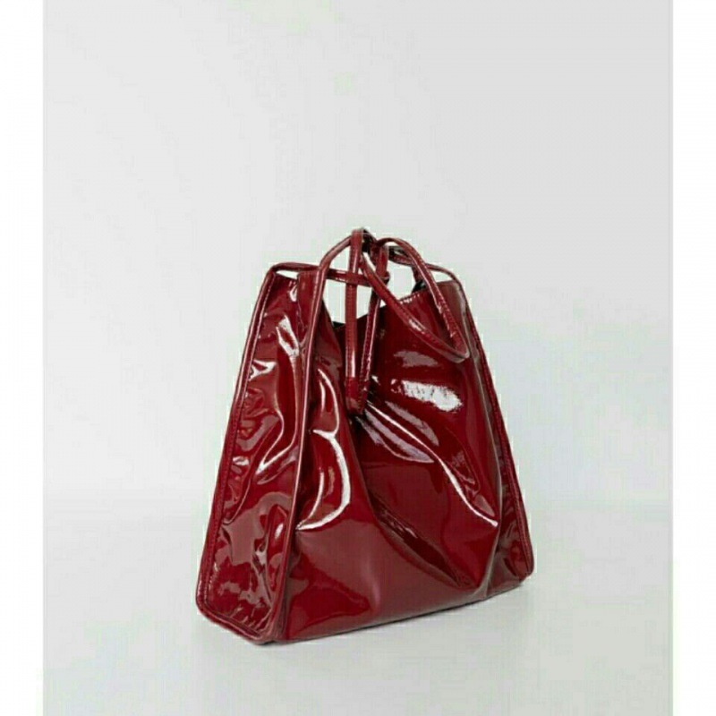 Moderner Roter Damenrucksack Klassischer Freizeit Rucksack_voghion.com