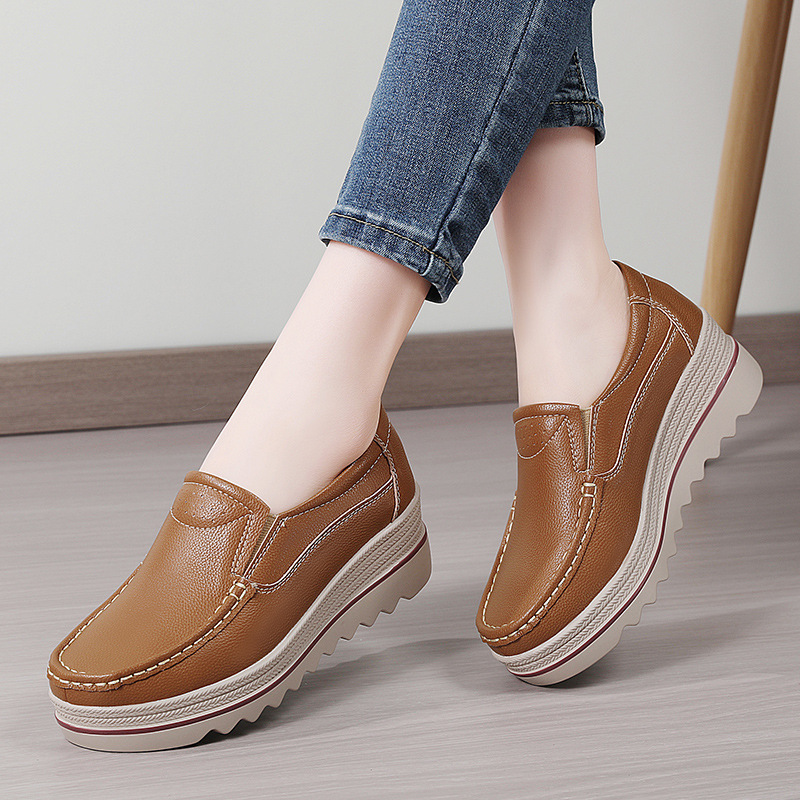 2026 Spring New Thick-Soled Shoes, Sports and Leisure Women's Comfortable Soft-Soled Women's Shoes, Casual Shoes, Slip-On Loafers