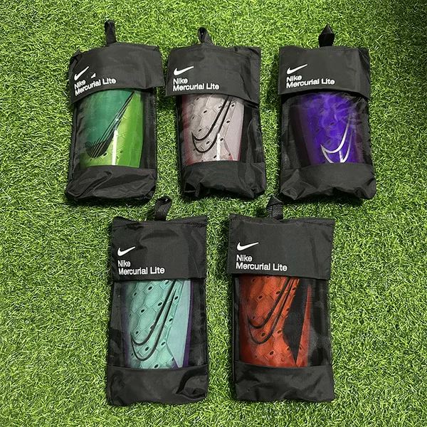 Foreign Trade Kidsren's Adult Football Shin Guards Cr7 Inserts C Ronaldo Professional Game Inserts Calf Guards Fixed Sleeves