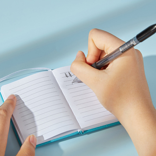 Good-looking A7 small notebook, portable notepad, small fresh diary, cute A6 small notebook