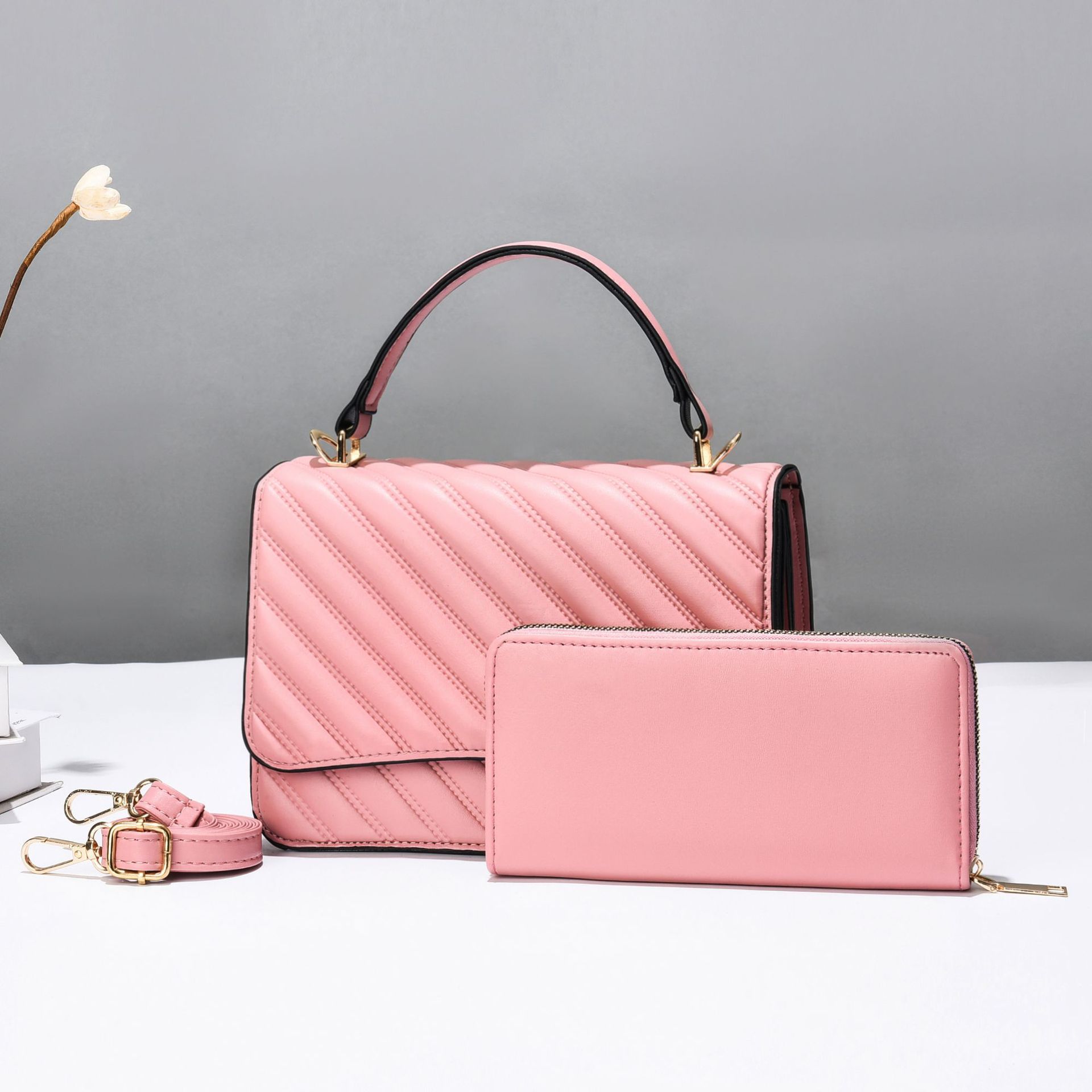 mmexport1635748004218