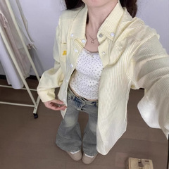 アメリカのレトロな黄色のストライプのPolo襟のシャツのコートの女性の春秋のゆったりしている刺繍の子犬のカーディガンの上着の卸売り