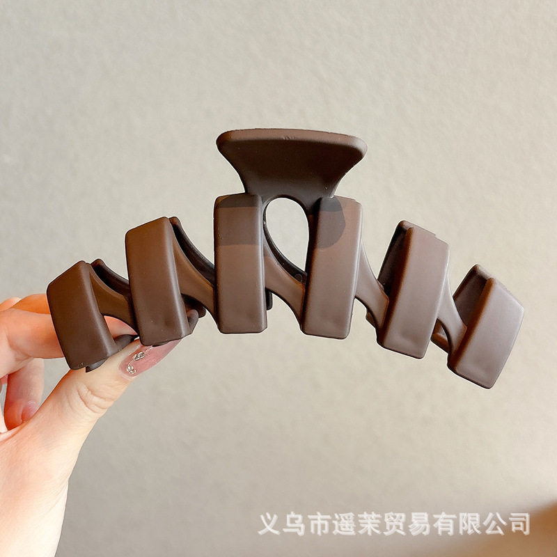 咖色磨砂抓夹女2025年新款发夹后脑勺大号发量多鲨鱼夹子发卡头饰|undefined
