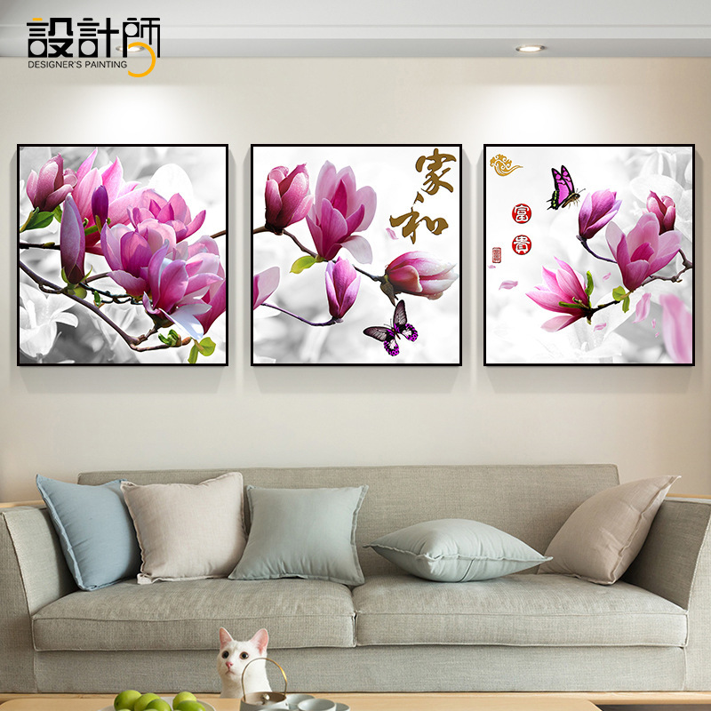 新中国式客間装飾画家と万事興ソファーの背景壁に花を掛けて富貴な寝室の三連壁画を描きます。|undefined