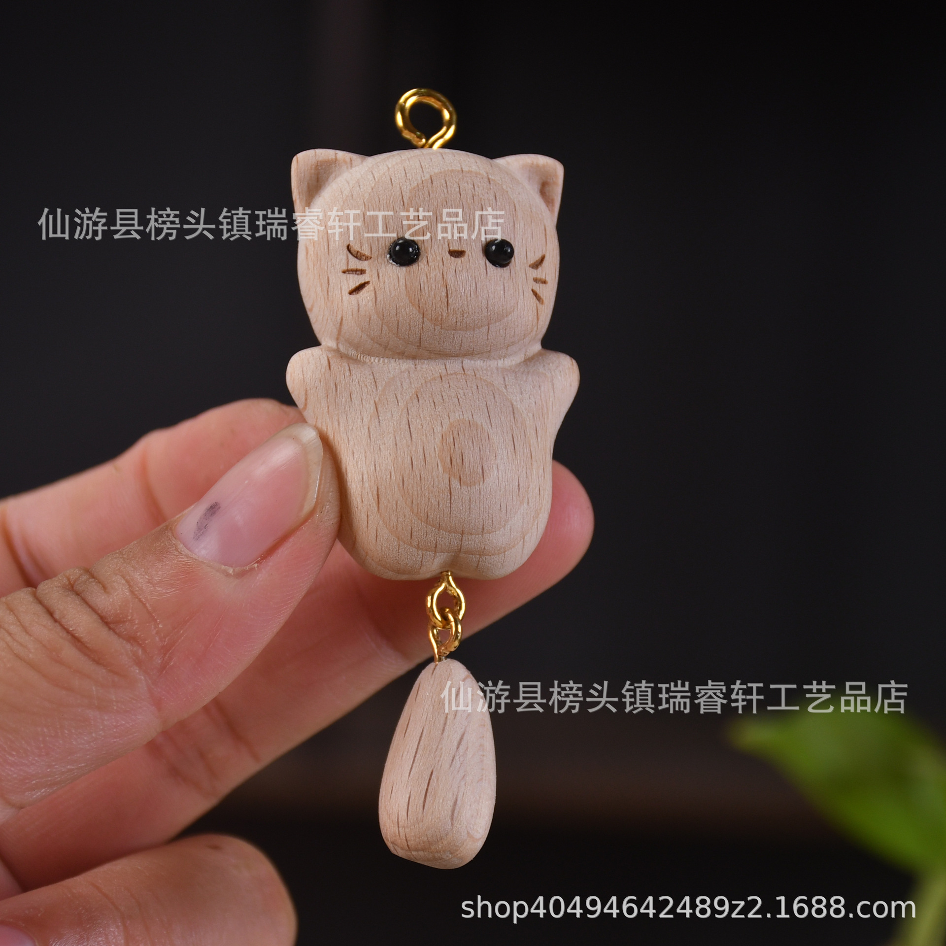 Fabricantes al por mayor de madera de haya, llavero de gato podrido, colgante de bolsa de gato de la suerte, accesorios de manija de dibujos animados, colgante de accesorios