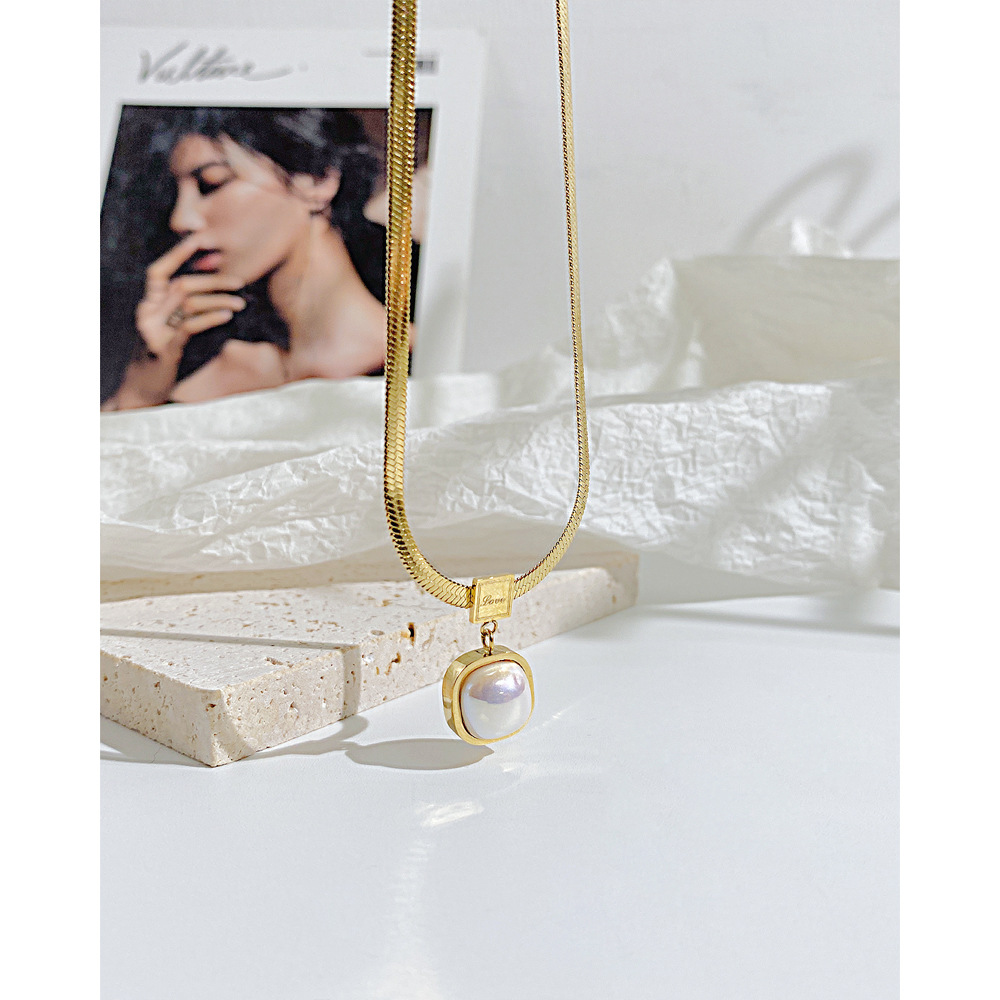 Fashion Geometric Stainless Steel Necklace Inlay Pearl Stainless Steel Necklaces