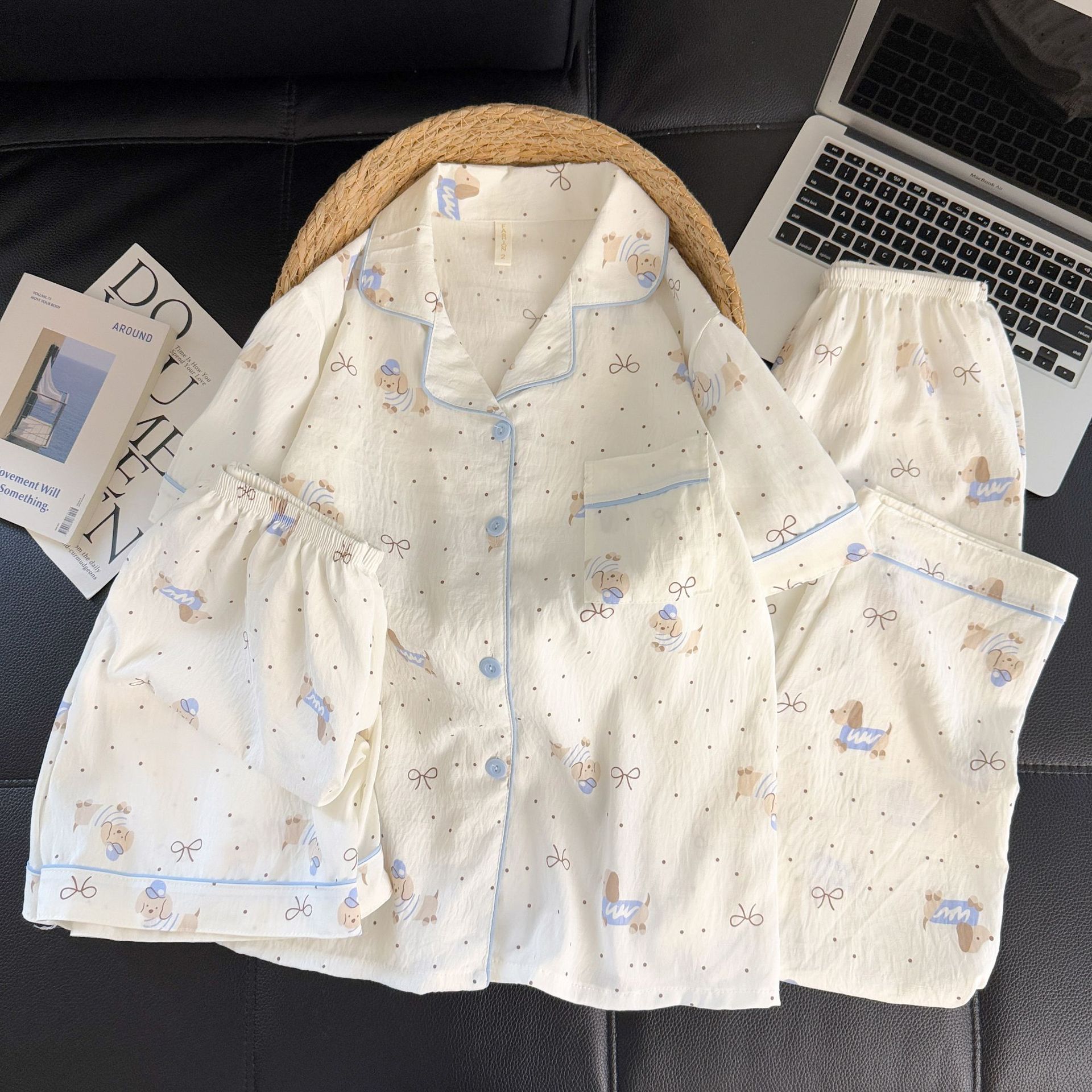 Nube transfronteriza algodón de tres piezas amarillo magui pijamas de mujer adorable con solapa pantalones de mangas cortas set de ropa para el hogar