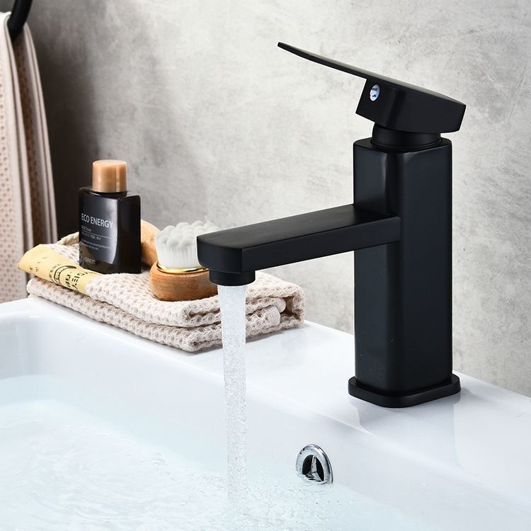 Stainless Steel Basin Hot and Cold Faucet Bathroom Washbasin Countertop and Undermount Basin Elevated Square Single-Hole Bathroom Faucet