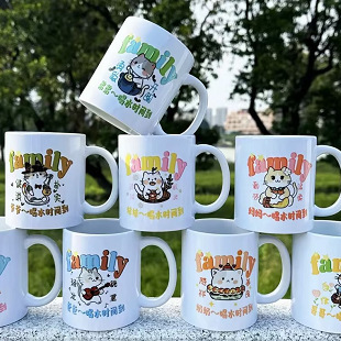 Fabricantes de tazas de marca LOGO tazas de recubrimiento personalizadas publicidad personalizada tazas de regalo de cerámica de hotel comercio exterior al por mayor