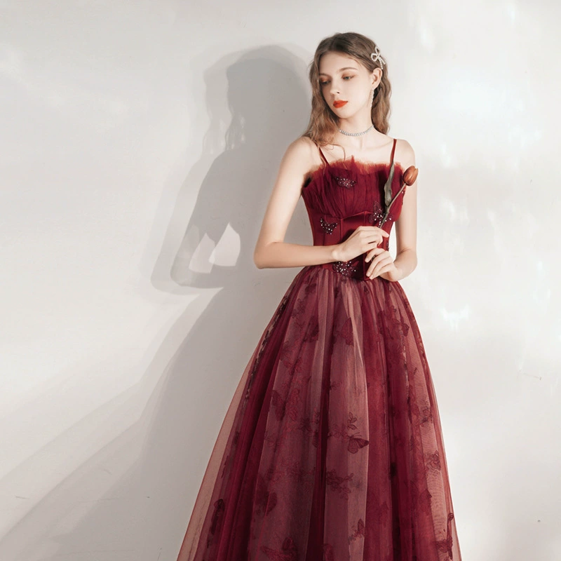 Winter red wedding dress for bride, long skirt, western style