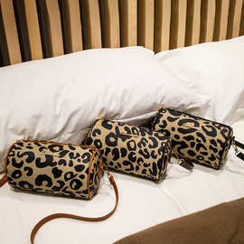 包包女Ladies handbags2022复古豹纹枕头包爆款跨境批发帆布挎包
