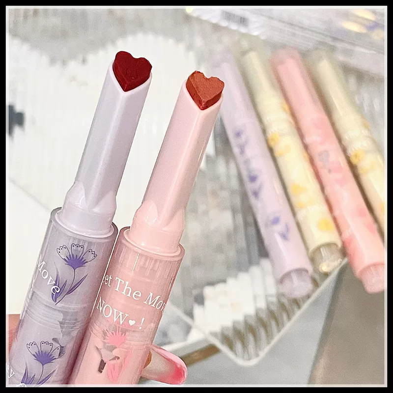 Gege bear戈戈小熊 Flower language dense lipstick low saturation pseudo 心 心 心 lipstick lip balm pen