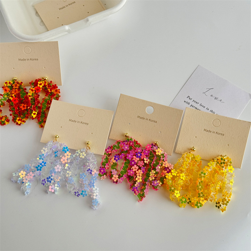 25g Weight Silver Ear Needle Material Drop Earrings Classification 1 Pair Quantity Holiday, Daily Occasion PVC Material Colorful Pattern All Seasons Season Women's Gender Sequins Design Elegant, Ethnic Style Style 1 Pair Elegant Ethnic Style Colorful Sequins PVC Drop Earrings 17