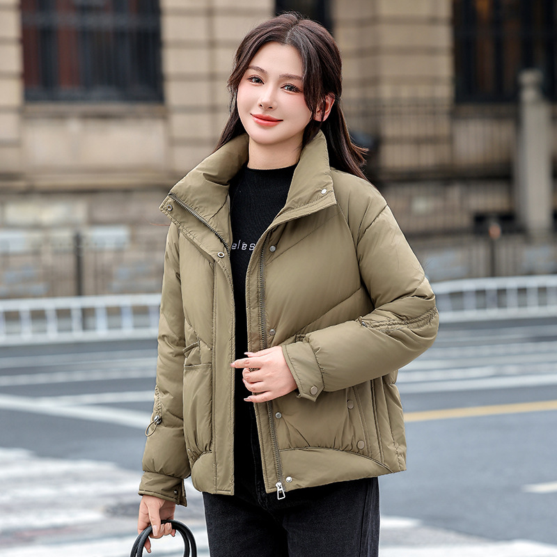 Capa de algodón de pluma para mujeres corta 2025 nueva moda de invierno pequeño hombre grueso chaqueta de algodón cálida chaqueta de pan image 9