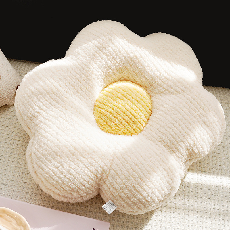 Flores blancas a rayas de pequeño diámetro de 55 cm con núcleo integrado