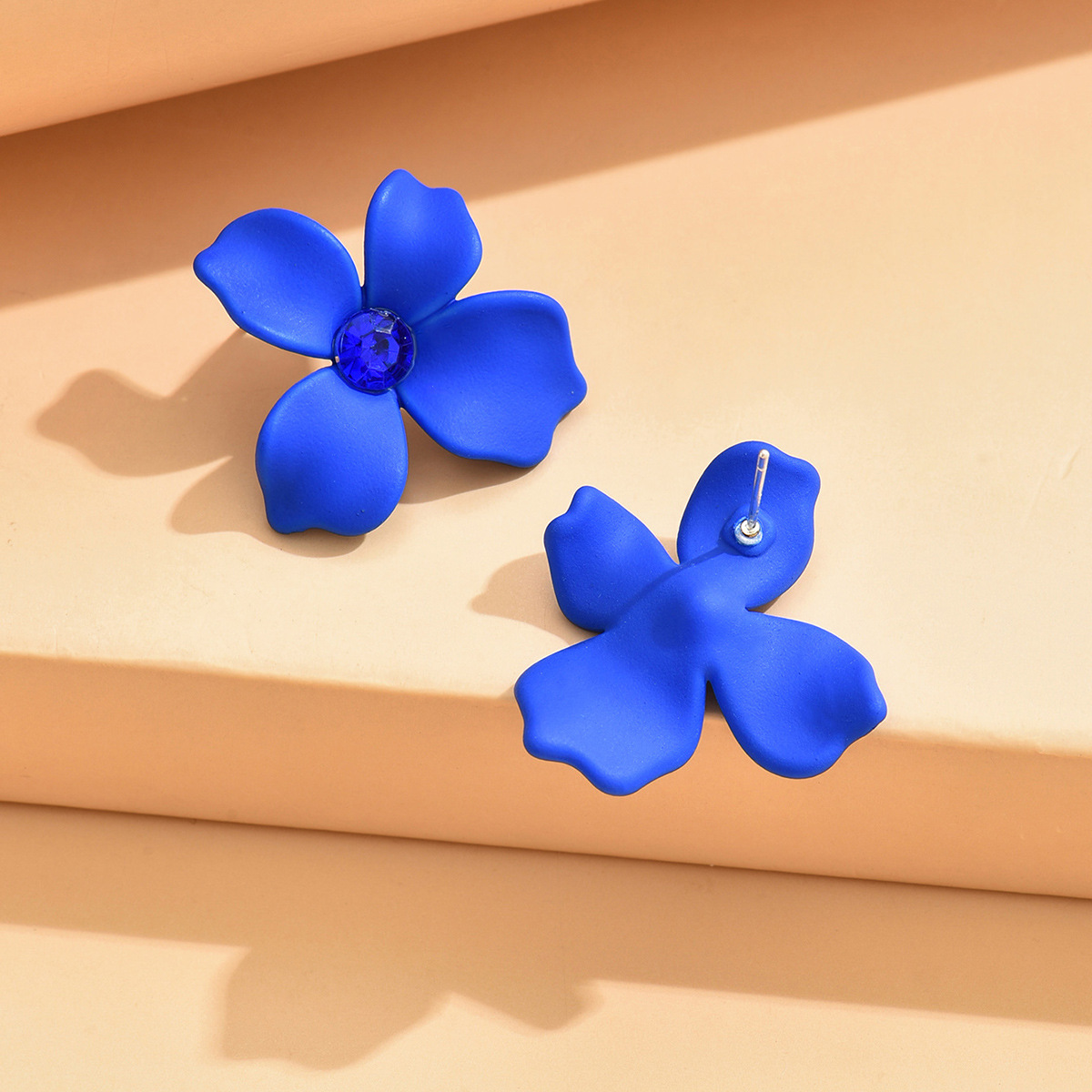 18g Weight Rhinestones Inlay Material Ear Studs Classification 1 Pair Quantity Daily Occasion Acrylic Material Flower Pattern Women's Gender Stoving Varnish, Inlay Design Sweet Style 1 Pair Sweet Flower Stoving Varnish Inlay Arylic Rhinestones Ear Studs 7