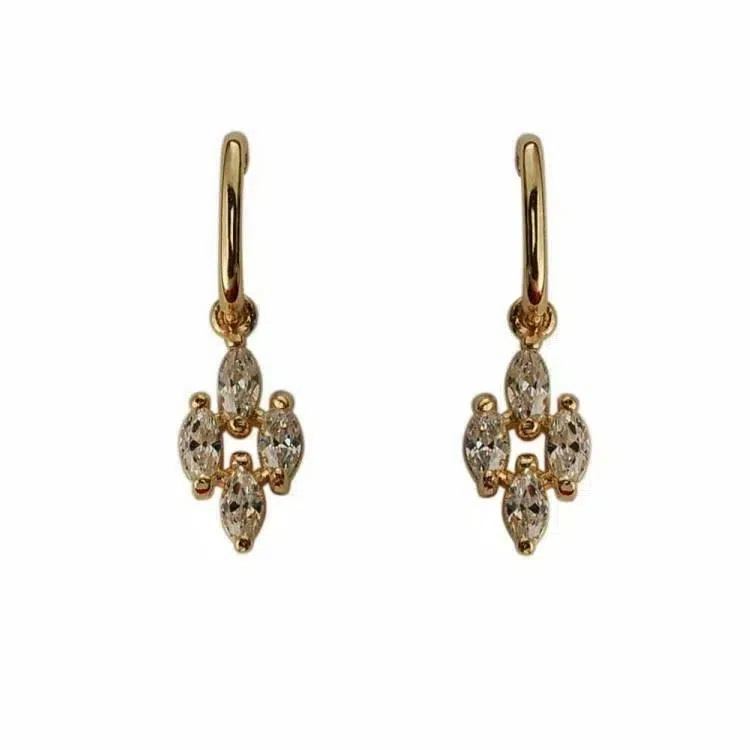 S925 plata esterlina chapada en oro 14K cuatro diamantes pendientes de diamantes pendientes japoneses retro corte sensación de pendientes mini pendientes mujeres image 5