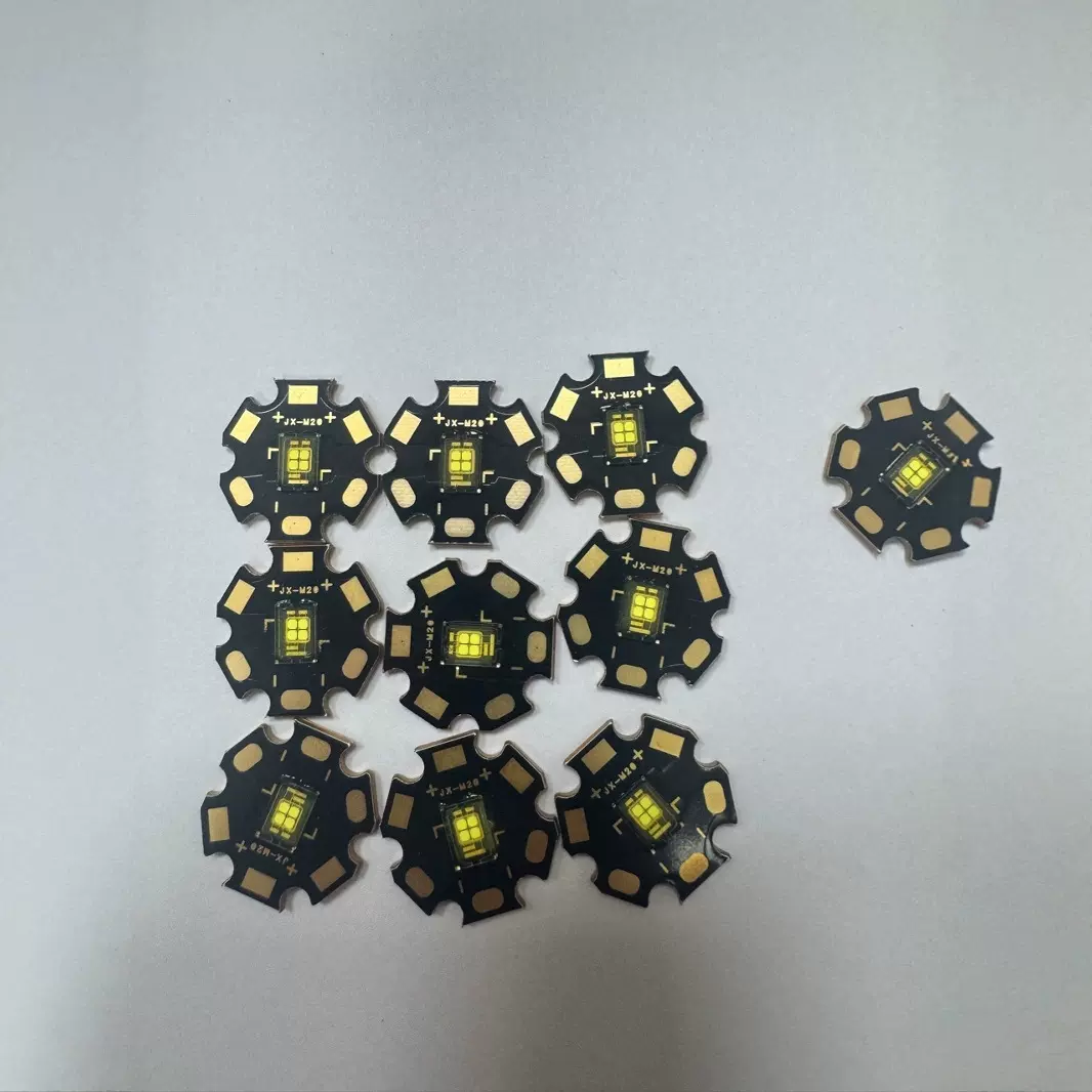 30W白光12V强光灯芯led灯珠广告投影灯灯珠大功率灯珠 舞台灯珠