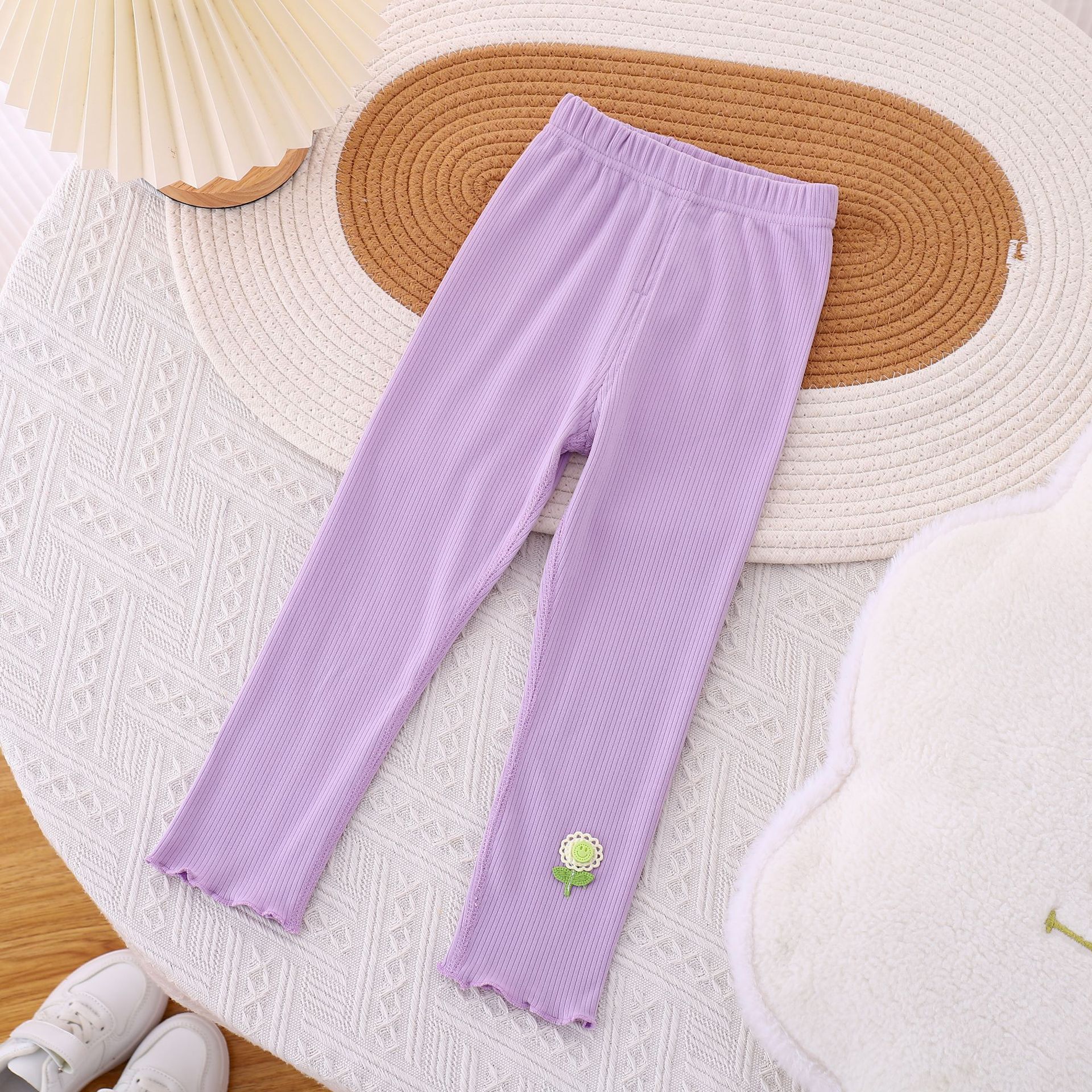 Polainas de las muchachas del estilo coreano para el desgaste externo ropa de los niños del otoño pantalones delgados del estilo occidental pantalones del girasol del bebé moda