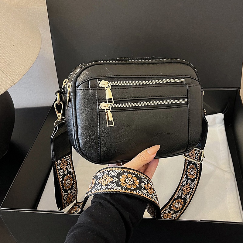 Amazon cross-border European and American vintage women's crossbody small square bag, commuter high-end PU mobile phone women's bag, foreign trade