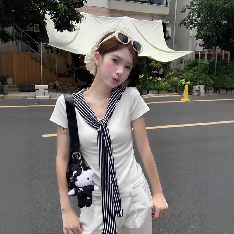 Navy Collar Patchwork White Short-Sleeve T-Shirt for Women, Summer Korean Style, Unique and Exquisite Design, Slim Fit, Regular Shoulder Top