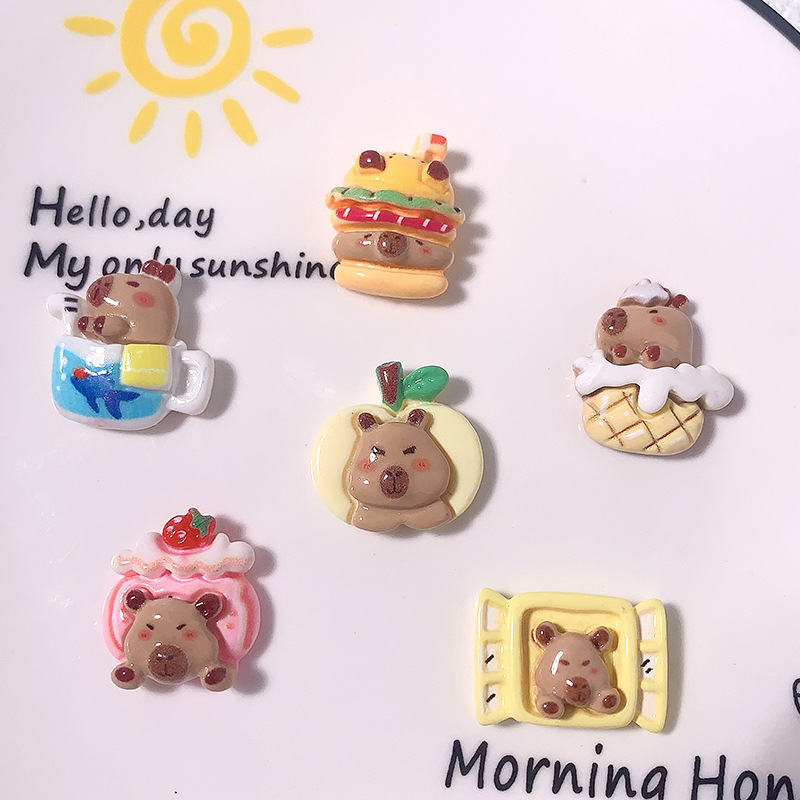 Nuevo estilo de hamburguesas de dibujos animados para comer y jugar Capidi Accesorios de resina Crema pegamento adornamiento para el cabello Caso de teléfono móvil Botones materiales hechos a mano