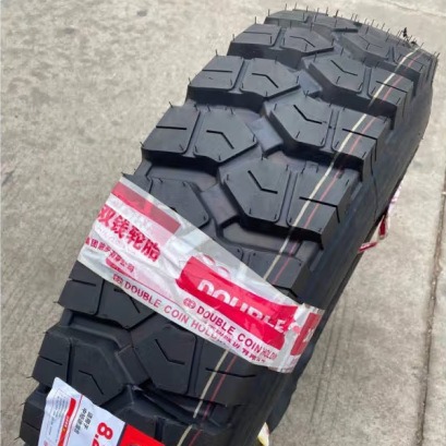 双钱卡客车轮胎 8.25R16LT轮胎 RLB370花纹 中短途货运挂车轮胎