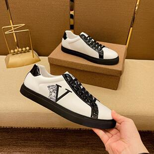 �W��վ��Ь����ɯ����Ь�Ӻ�ɫ���^ӡ�����e��Ь�ٴ����_��Ь����