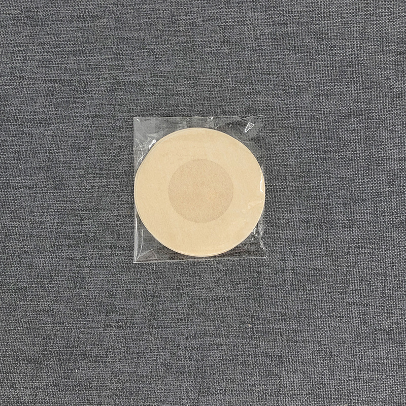 使い捨ての胸に貼る超薄通気性不織布のバンプ防止光を貼る乳首に小胸平胸男女を貼る|undefined