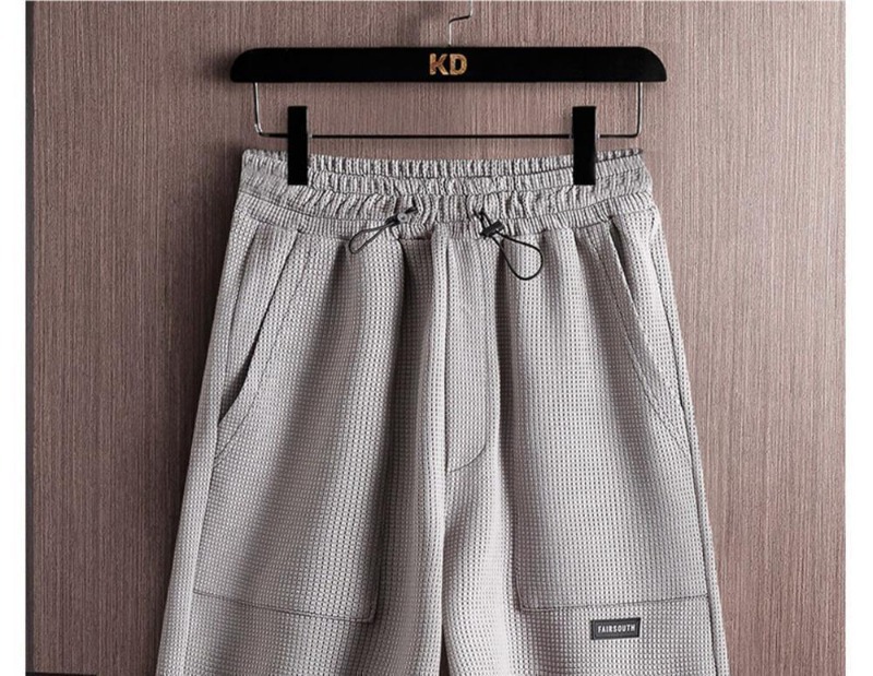 Men's Oversized Waffle Knit Short Sleeve Hoodie And Shorts Set Casual Coordinated Summer Streetwear Fake Two-Piece Outfit_viptrois.com