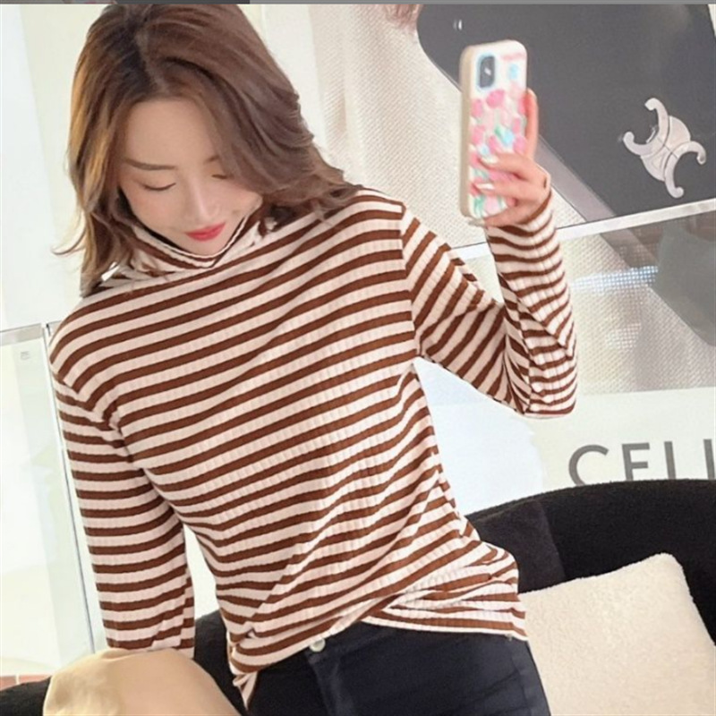 미카