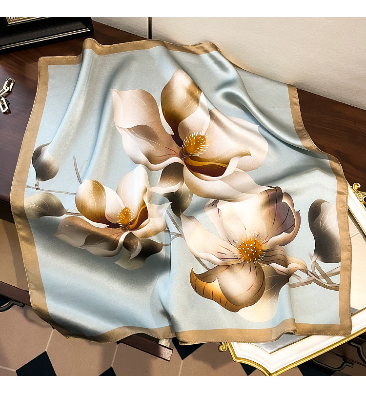 Women's Elegant Flower Mulberry Silk Printing Silk Scarf display picture 1