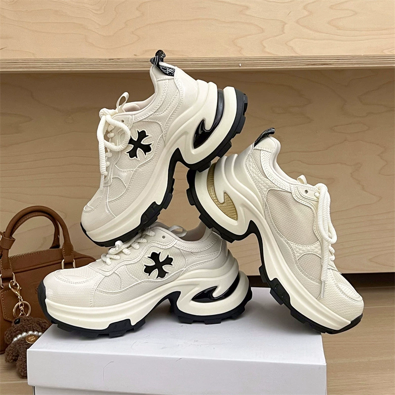 Кросс-флора толстая подошва, высота роботы, dad shoes для женщин, 2025 весна, новый универсальный повседневный мягкая кожаная сетка дышащие спортивные туфли