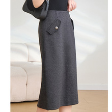 浅美奈2025新款羊毛半身裙女秋冬百搭显瘦女装包臀中长款毛呢裙子