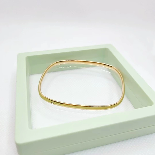 Bracelet 367 gold square bracelet with diamond