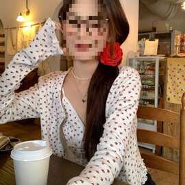 甜辣妹绝美碎花设计感无袖吊带背心夏季时尚薄款开衫独百搭两件