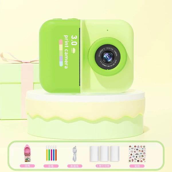 Polaroid, green