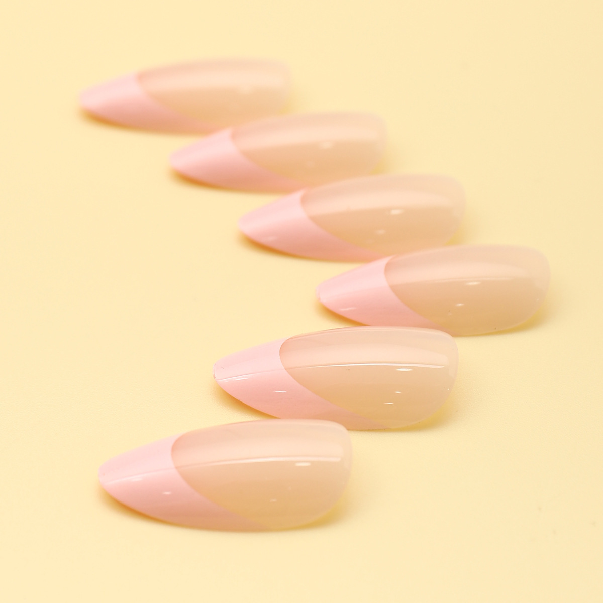 Parche de uñas rosadas dulces uñas postizas bowknot uñas de color sólido uñas de vestir uñas francesas uñas de vestir al por mayor