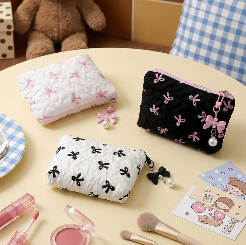 Cosmetic Bag Organizer, Bow Accent Wallet Style, 14×10×2 cm, Lightweight Portable