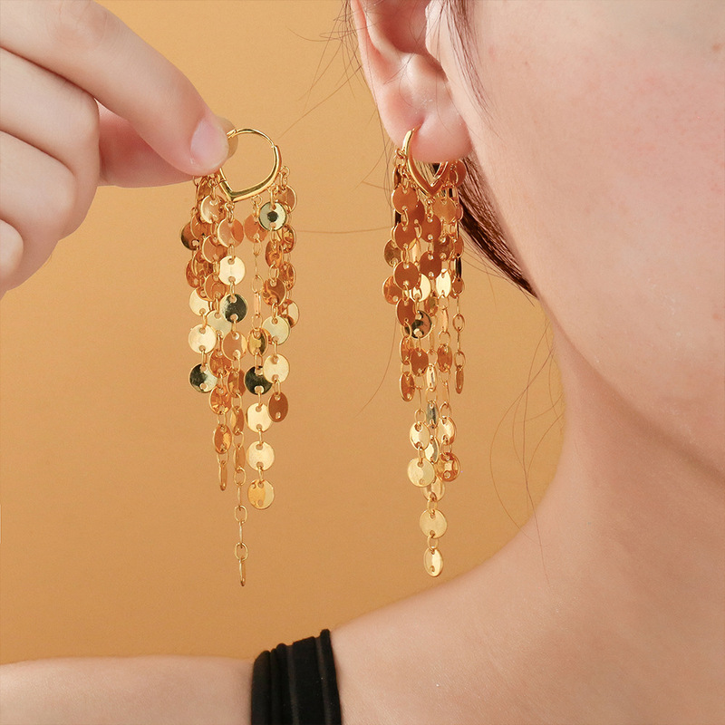Super Flash Sequins Elegant Tassel Earrings High-end Sense Exaggerated Personality Nightclub Party Luxury Metal Long Earrings Super Flash Sequins Elegant Tassel Earrings High-end Sense Exaggerated Personality Nightclub Party Luxury Metal Long Earrings