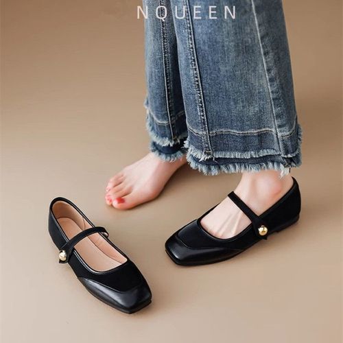 French Mary Jane flat shoes for women, 2025 spring/autumn shoes, temperament red, matches skirts, versatile evening shoes