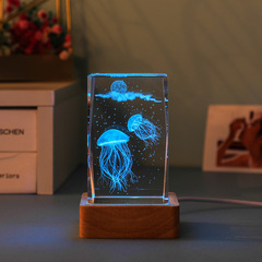 クリエイティブ3D内彫星海水晶工芸品癒し系デスクトップ装飾品学生誕生日プレゼント